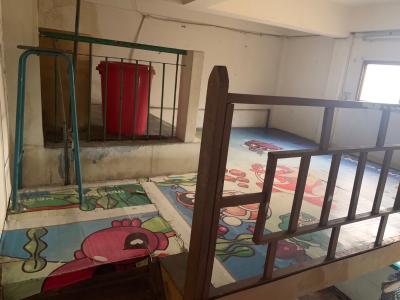 Phòng ngủ nhà phố quận 5 Bán căn hộ chung cư đường Phùng Hưng, diện tích 62.24m2, ban công hướng Bắc, sổ đỏ đầy đủ.