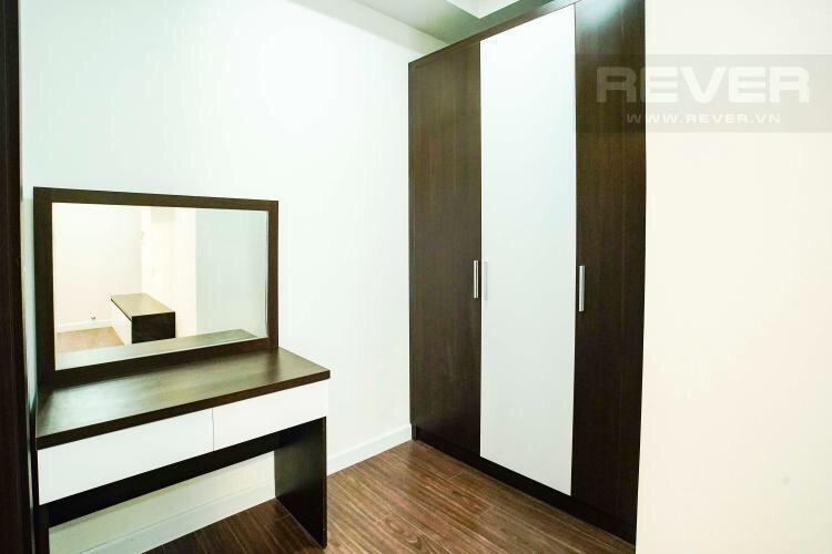 Tủ quần áo Cho thuê căn hộ Sunrise Riverside thuộc tầng thấp, diện tích 69.16m2, 2PN, đầy đủ nội thất 