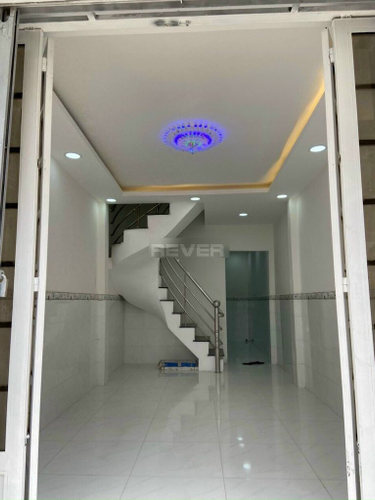 Nhà phố Quận Thủ Đức Nhà phố thiết kế 1 trệt, 1 lầu diện tích 37m2, khu dân cư hiện hữu.
