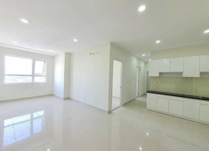 Bên trong căn hộ Topaz Elite Căn hộ Topaz Elite tầng thấp, view Đông Nam.