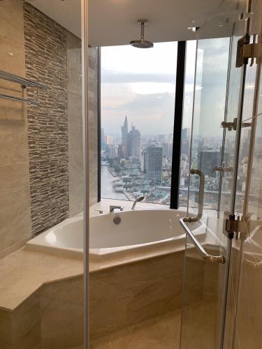 Căn hộ Vinhomes Golden River quận 1 Căn hộ Vinhomes Golden River nội thất cơ bản diện tích 159m²