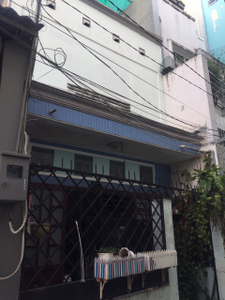 Nhà phố Quận 7 Nhà phố đường Huỳnh Tấn Phát, diện tích 60m2 không có nội thất.