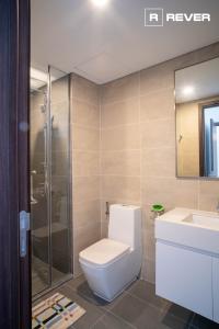 One Verandah Quận 2 Căn hộ One Verandah đầy đủ nội thất, ban công thoáng mát.