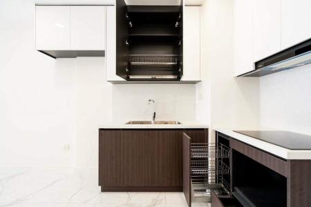 Nhà bếp căn hộ Sunshine City Sài Gòn Bán căn hộ Sunshine City Sài Gòn thuộc tầng trung, diện tích 69m2, thiết kế hiện đại.
