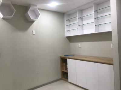 Phòng làm việc The Gold View, Quận 4 Căn Officetel The Gold View, nội thất văn phòng cơ bản.