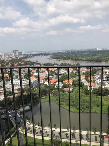 View căn hộ Masteri Thảo Điền, Quận 2 Căn hộ Masteri Thảo Điền tầng 32 ban công rộng rãi, đầy đủ nội thất.