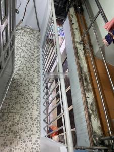 Nhà phố Quận 7 Nhà hẻm đường Trần Xuân Soạn, kết cấu 1 trệt 1 lầu đúc, có sổ hồng riêng.
