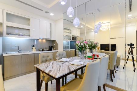 Phòng bếp căn hộ Vinhomes Central Park, Quận Bình Thạnh Căn hộ Vinhomes Central Park đầy đủ nội thất, tiện ích hiện đại.