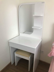 Căn hộ Vinhomes Central Park, Quận Bình Thạnh Căn hộ cao cấp Vinhomes Central Park thiết kế 3 phòng ngủ, đầy đủ nội thất.