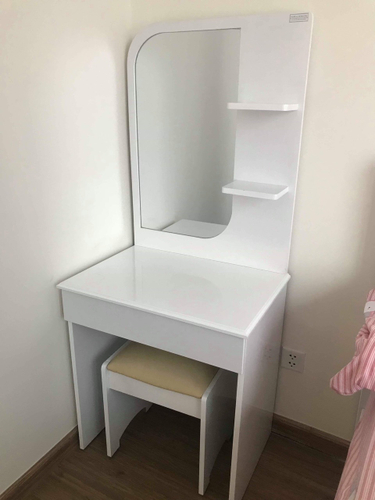 Căn hộ Vinhomes Central Park, Quận Bình Thạnh Căn hộ cao cấp Vinhomes Central Park thiết kế 3 phòng ngủ, đầy đủ nội thất.