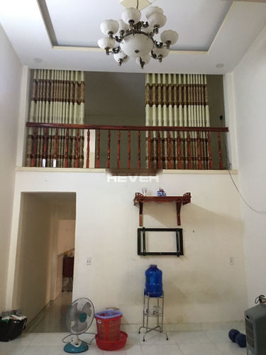 Nhà phố Quận 12 Nhà phố mặt tiền đường Thạnh Lộc 8 diện tích 80m2, không có nội thất.