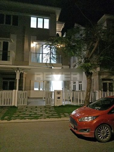 Mặt tiền biệt thự Quận 9 Biệt thự dự án Merita Khang Điền kết cấu 3 tầng kiên cố, đầy đủ nội thất.