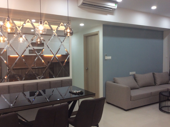 Căn hộ The Sun Avenue, Quận 2 Căn hộ The Sun Avenue tầng  15 có 3 phòng ngủ, đón view thoáng mát.