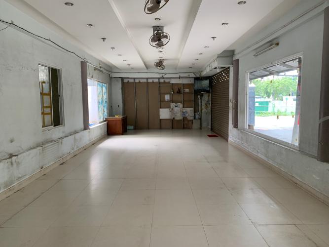 Không gian mặt bằng kinh doanh Quận 2 Mặt bằng kinh doanh Quận 2 diện tích 85m2, đường rộng 7m, tiện kinh doanh