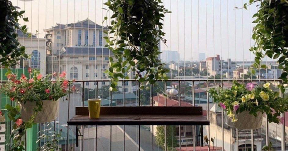 View căn hộ HaDo Centrosa Garden, Quận 10 Căn hộ HaDo Centrosa Garden tầng 9 diện tích 138m2, không gian thoáng đãng.