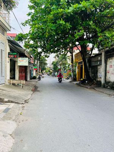 Đường trước nhà phố Quận Gò Vấp Nhà phố thiết kế 1 trệt, 2 lầu và sân thượng, hẻm xe hơi đường Phạm Văn Chiêu.