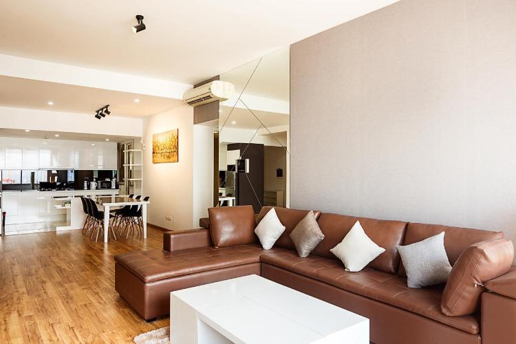 Căn hộ Saigon Pearl, Quận Bình Thạnh Căn hộ Saigon Pearl tầng 19 cửa ban công rộng rãi, đầy đủ nội thất.