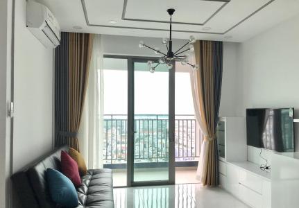 Phòng khách căn hộ Riviera Point  Căn hộ tầng cao Riviera Point view thành phố, đầy đủ tiện ích.