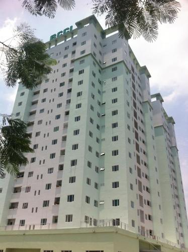 Căn hộ Chung cư Nhất Lan, Quận Bình Tân Căn hộ Chung cư Nhất Lan tầng 10 thiết kế hiện đại, nội thất cơ bản.