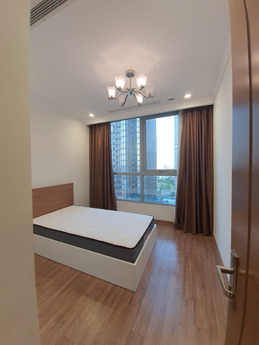 Căn hộ Vinhomes Central Park, Quận Bình Thạnh Căn hộ VInhomes Central Park tầng 15 view nội khu, đầy đủ nội thất.