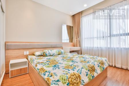 Phòng Ngủ 1 Căn hộ The Gold View hướng ban công đông nam nội thất cơ bản diện tích 85.3m²