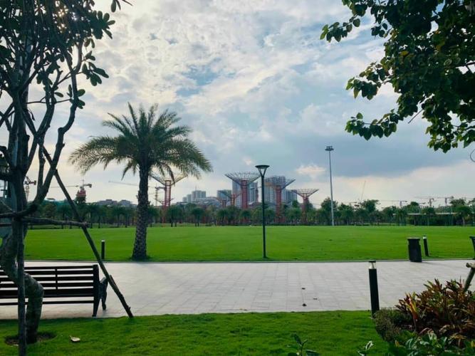 Tiện ích Vinhomes Grand Park Căn hộ Vinhomes Grand Park ban công hướng Đông Nam, đầy đủ nội thất.