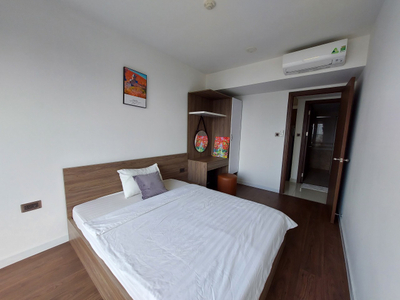 Căn hộ Saigon Royal, Quận 4 Căn hộ Saigon Royal tầng 15 thiết kế hiện đại, đầy đủ nội thất.