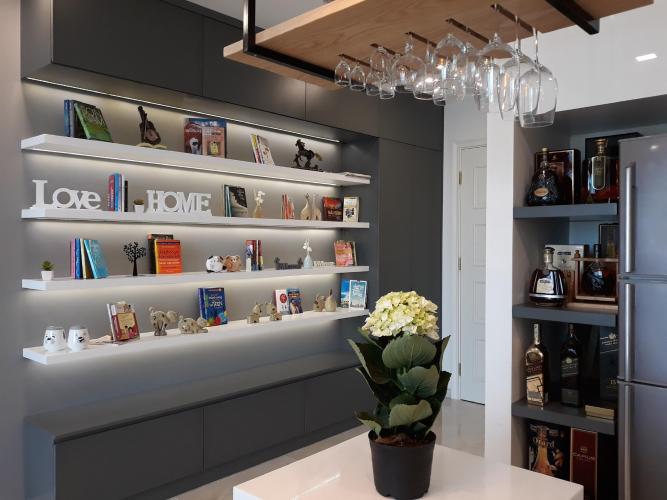 Căn hộ vinhomes Golden River , Quận 1 Căn hộ có 2 phòng ngủ Vinhomes Golden River tầng 21, view sông thoáng mát.