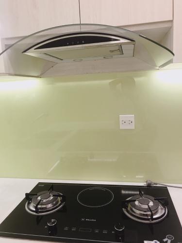 Không gian căn hộ Sunrise Riverside, Huyện Nhà Bè Căn hộ Sunrise Riverside tầng 13 ban công hướng Đông, đầy đủ nội thất.