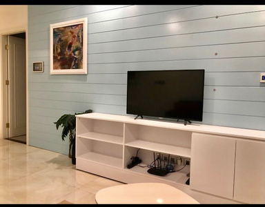 Officetel Vinhomes Golden River, Quận 1 Officetel Vinhomes Golden River tầng 5 diện tích 48m2, đầy đủ nội thất.