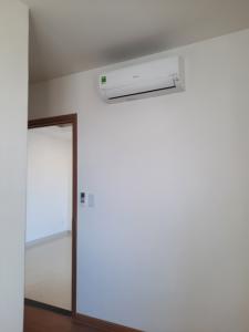 Căn hộ Lavita Charm Thủ Đức Căn hộ Lavita Charm tầng 16 nội thất cơ bản, ban công hướng Đông Nam