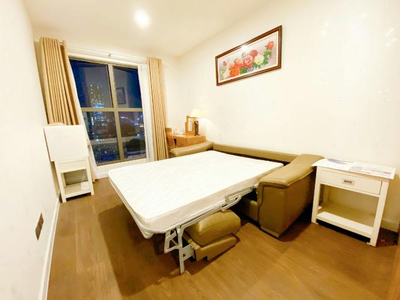 Căn hộ Saigon Royal, Quận 4 Căn hộ Saigon Royal tầng 15 diện tích 85m2, bàn giao đầy đủ nội thất.