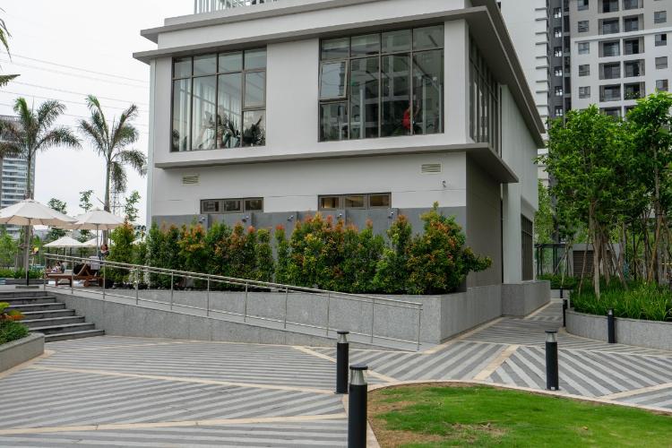 View nội khu căn hộ Saigon South Residence Căn hộ tầng thấp view sông thoáng mát Saigon South Residence.