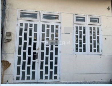 Nhà phố Quận 10 Nhà phố hẻm rộng 8m đường Lý Thường Kiệt, hẻm đối diện nhà thi đấu Phú Thọ.