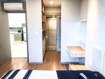 Phòng ngủ The Gold View, Quận 4 Căn hộ The Gold View hướng Tây Bắc, view thành phố sầm uất.