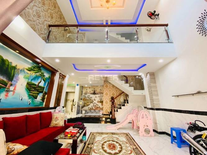 Nhà phố Quận 12 Nhà phố mặt tiền đường Tân Thới Hiệp 9, diện tích 75m2 đầy đủ nội thất.