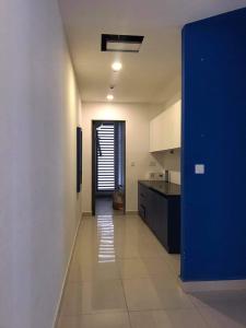 Hành lang căn hộ The Tresor Căn hộ tháp TS1 The Tresor, 3 phòng ngủ view nội khu yên tĩnh.