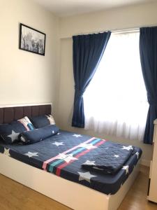 Căn hộ Masteri Thảo Điền, Quận 2 Căn hộ Masteri Thảo Điền tầng 24 có 3 phòng ngủ, nội thất đầy đủ.