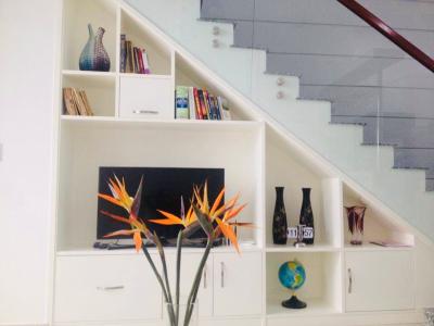 z2190538011363_e265c9fb55e4466b38d3698bf0aab347 Nhà phố hướng Đông hẻm xe hơi, nội thất đầy đủ có sổ hổng riêng.