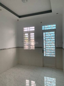 Nhà phố Quận 7 Nhà phố thiết kế 1 trệt, 2 lầu đúc chắc chắn, cửa hướng Đông Bắc thoáng mát.