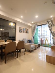 phòng khách căn hộ The Tresor Căn hộ tầng cao The Tresor nội thất đầy đủ view thành phố thoáng mát.