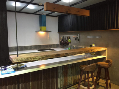 Căn hộ Garden Gate, Quận Phú Nhuận Căn hộ Garden Gate tầng 18 ban công hướng Đông Nam mát mẻ quanh năm.