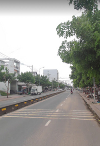 Đường trước nhà phố Quận 12 Nhà phố mặt tiền đường Lê Thị Riêng, cửa hướng Đông thoáng mát.