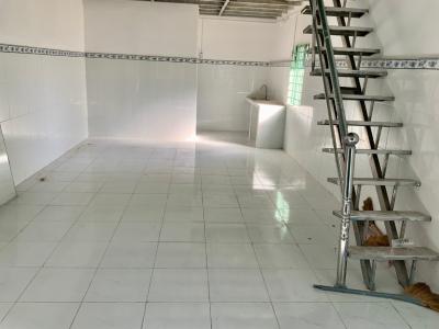 Nhà phố Quận Gò Vấp Nhà phố 2 mặt tiền hẻm thoáng mát, diện tích 56m2 không có ngăn phòng.