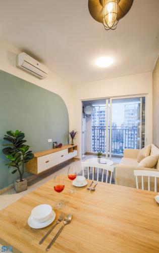 căn hộ Sunrise Riverside Căn hộ Sunrise Riverside tầng cao, view thành phố và sông thoáng mát.