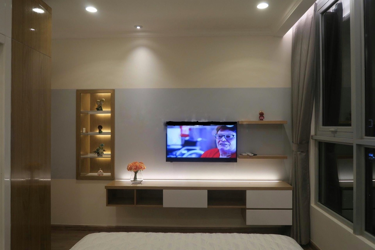 Căn hộ Vinhomes Central Park, Quận Bình Thạnh Căn hộ Vinhomes Central Park tầng 30 view thoáng mát, cửa hướng Tây Nam.