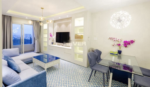 Căn hộ Garden Gate, Quận Phú Nhuận Căn hộ Garden Gate tầng 14 view công viên thoáng mát, đầy đủ nội thất.