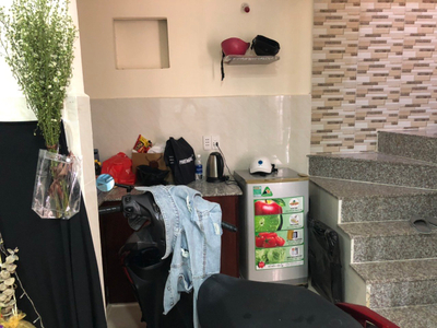 Nhà phố Quận 1 Nhà phố thiết kế 1 trệt, 1 lầu diện tích 27m2 bàn giao đầy đủ nội thất.