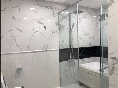 Căn hộ Sunwah Pearl, Quận Bình Thạnh Căn hộ Sunwah Pearl tầng 20 diện tích 131m2, khu vực dân cư đông đúc.