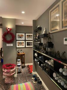 Phòng khách căn hộ Gateway Thảo Điền, Quận 2 Căn hộ Gateway Thảo Điền nội thất nhập khẩu, được đăng trên tạp chí Elle Decoration 2019